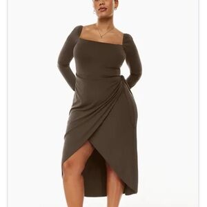 NWT Aritzia Wilfred Saturn long sleeves midi dress XS
